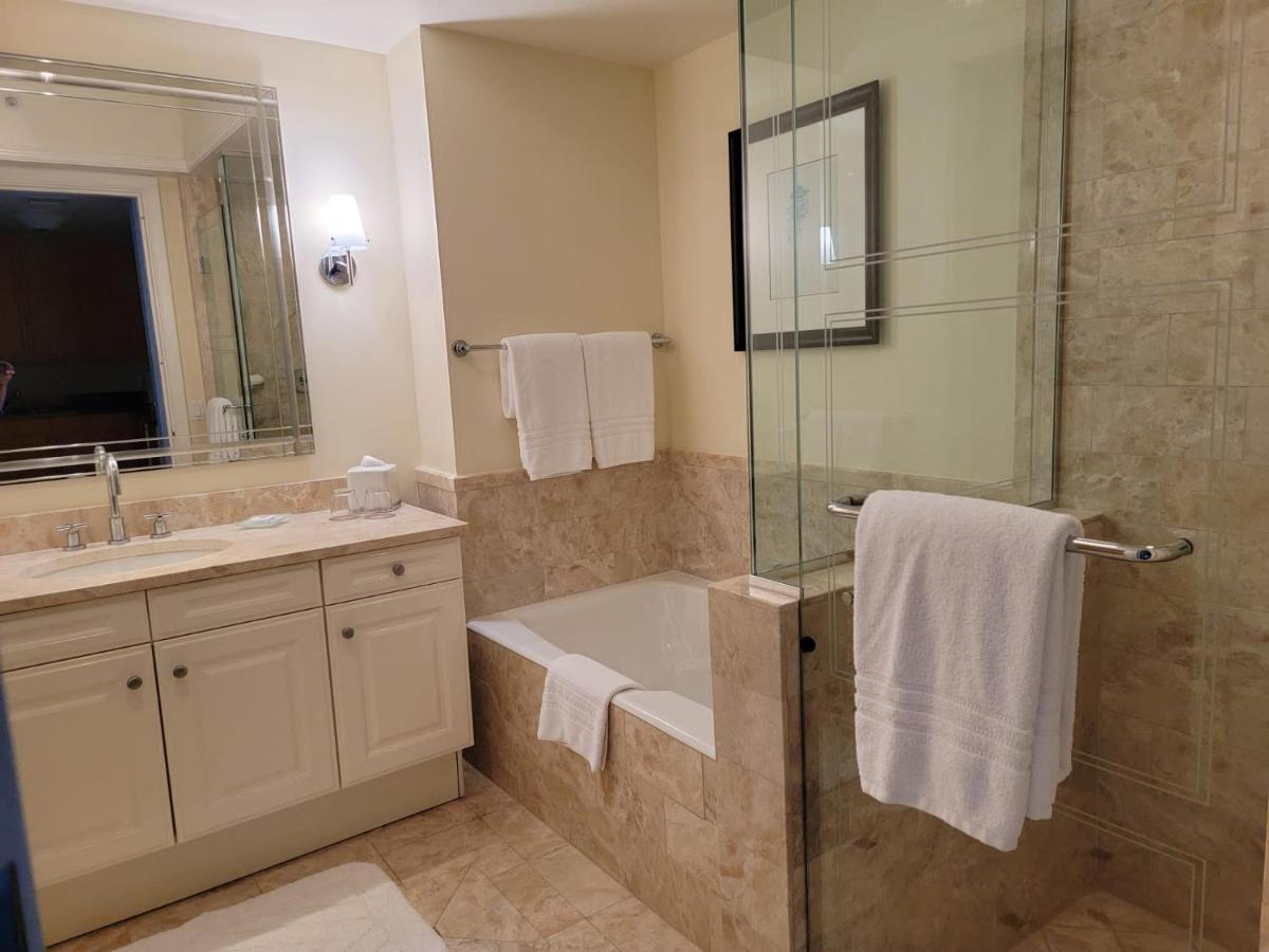 Four Seasons Suite 마이애미 외부 사진