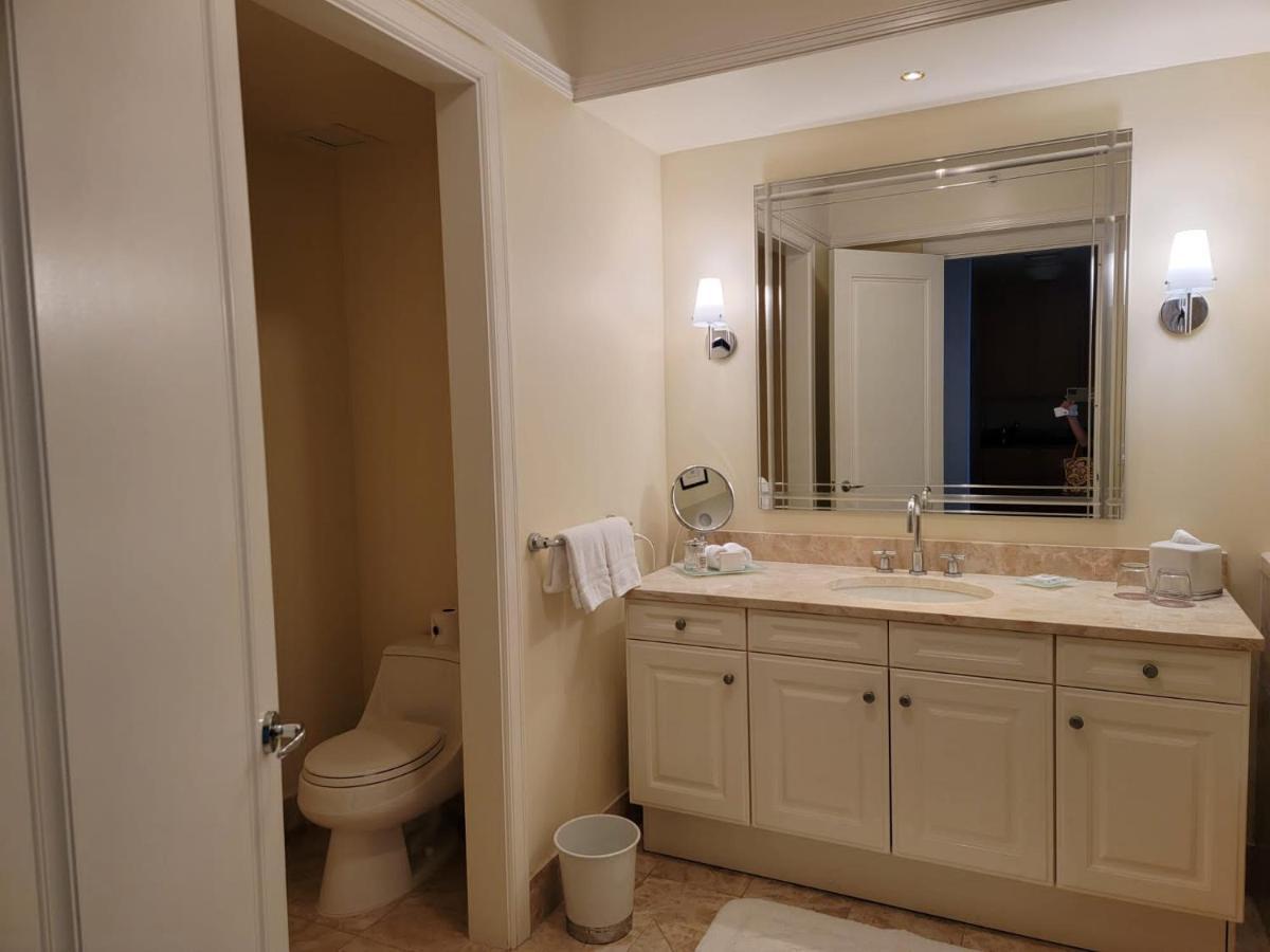 Four Seasons Suite 마이애미 외부 사진